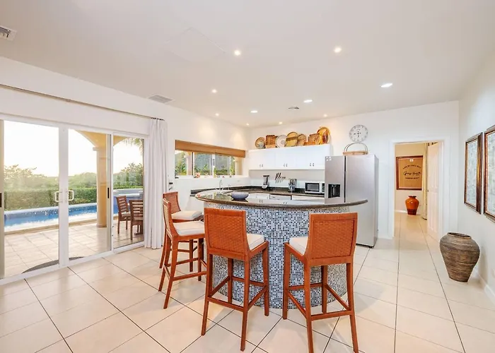 Ferienhaus Nube Nueve 5br W Pool & Ocean Views