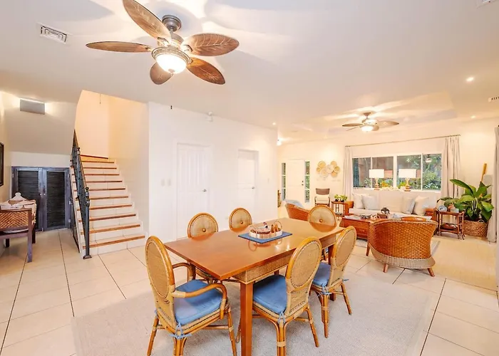 Ferienhaus Nube Nueve 5br W Pool & Ocean Views *